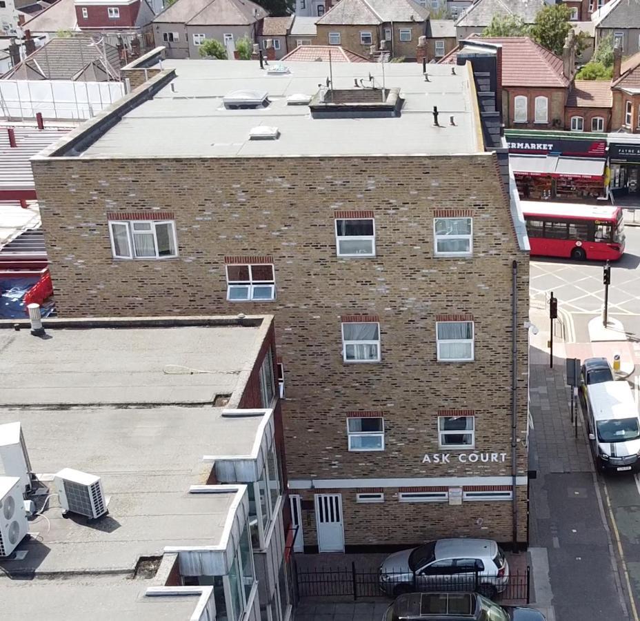 Ilford Central Luxury Apartments Esterno foto